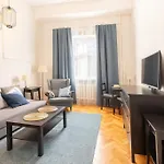 Wyjatkowy Apartament Na Rynku